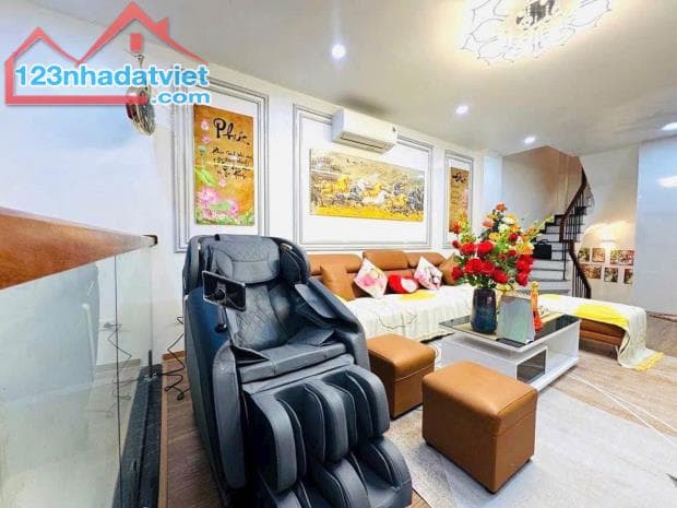 NHÀ SÁT HỒ BA MẪU-Ô ĐỒNG LẦM – NHÀ MỚI 7 TẦNG THANG MÁY – TẶNG FULL NỘI THẤT . 2