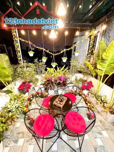 NHÀ SÁT HỒ BA MẪU-Ô ĐỒNG LẦM – NHÀ MỚI 7 TẦNG THANG MÁY – TẶNG FULL NỘI THẤT . 5