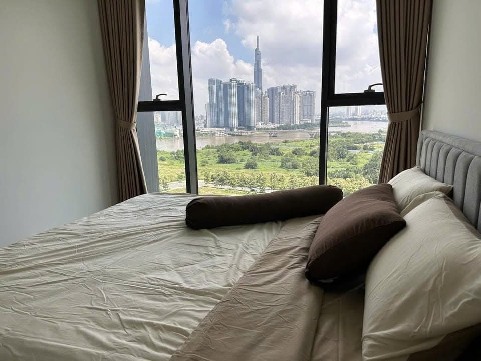 Bán căn hộ 2 phòng ngủ The Crest Residence Thủ Thiêm, view Landmark 81 cực chill