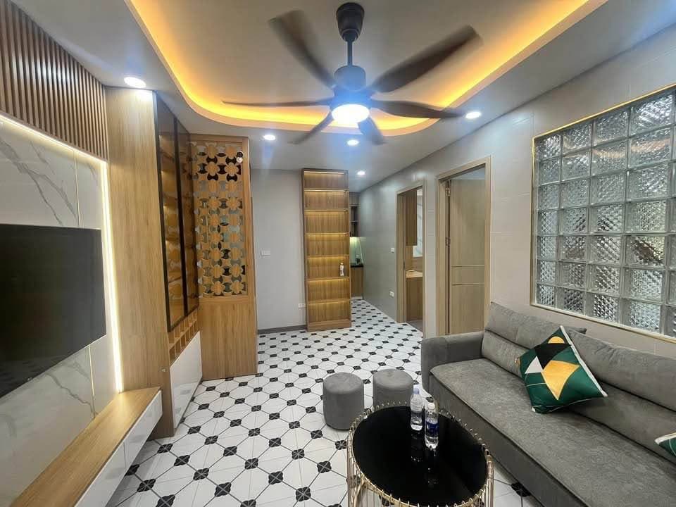 Sở hữu căn hộ 52m2 Cầu Diễn, 2 phòng ngủ, sổ đỏ sẵn, giá 1.9 tỷ 2